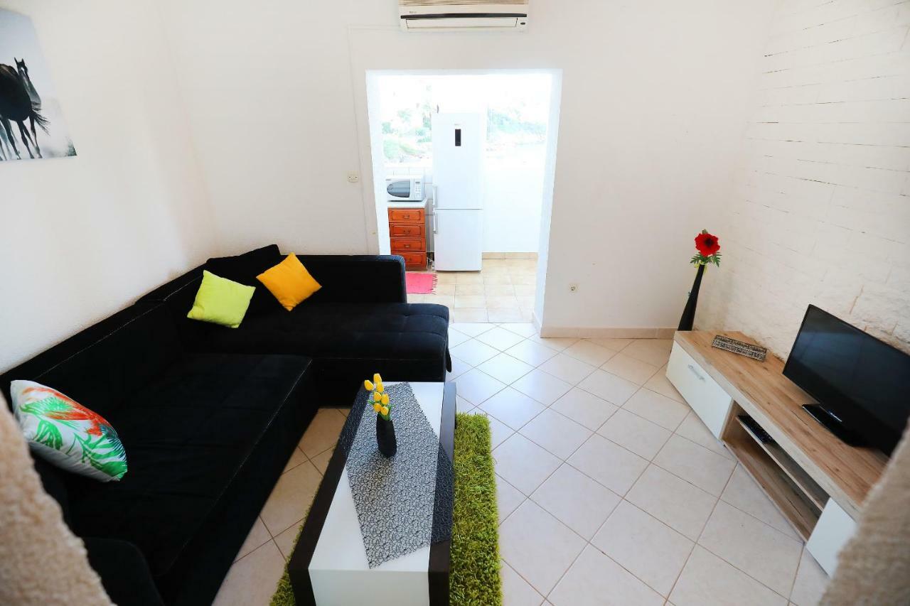 Apartments Savar - Ilo Brbinj Extérieur photo